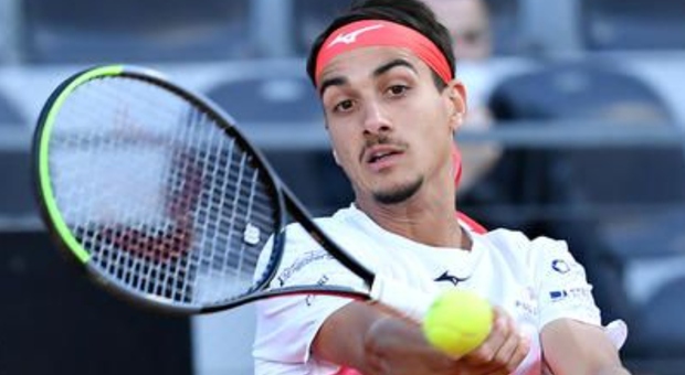 Tennis, Lorenzo Sonego vince il torneo di Metz e torna tra i primi 50 del mondo