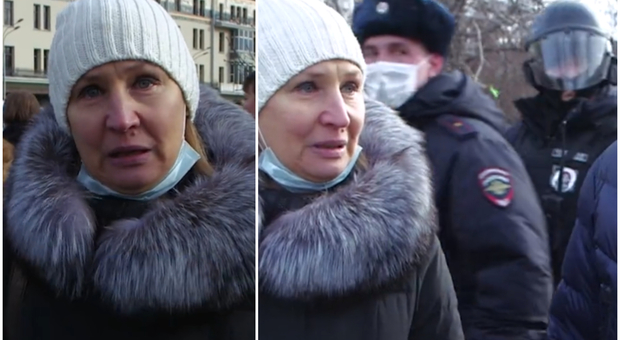 «Putin fermati e ridammi mio figlio»: la madre del soldato russo parla in tv, la polizia la trascina via