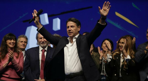 Conte, il trionfo personale dell'ex premier impensierisce anche Grillo: ora il Movimento è davvero suo