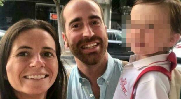 Incidente d'auto, politica spagnola muore insieme a marito e figlioletto di due anni. Era incinta di 5 mesi