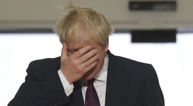 Brexit, Boris Johnson "chiude" il Parlamento: è bufera per la prorogation