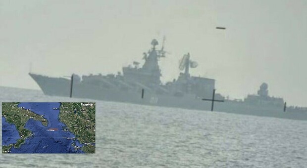 Incrociatore russo davanti alle coste della Puglia. Il “Varyag” di Putin sfida la flotta della Nato