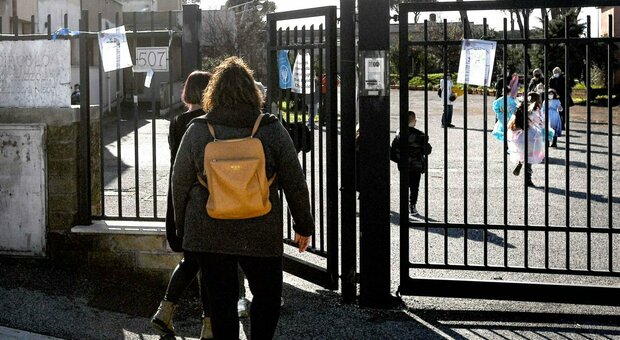 Varianti, focolai in tutta Italia: scuole costrette a chiudere