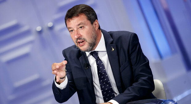 Salvini punge Giorgetti: «Divisioni nella Lega? Dovranno aspettare i prossimi 30 anni»