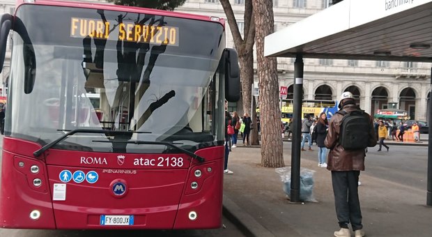Roma, sciopero del trasporto pubblico: metro e bus a singhiozzo. Le fasce di garanzia