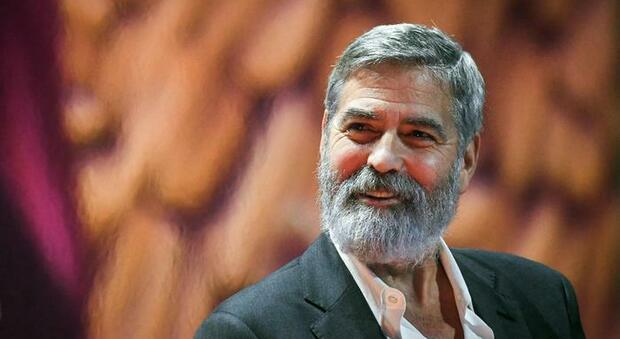George Clooney rifiuta 35 milioni di dollari per un solo giorno di lavoro: «Soldi? Ne ho già tanti»