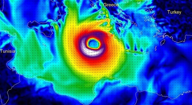 L'uragano «Medicane» sta arrivando, l'Italia trema: «La più grande tempesta di sempre del Mediterraneo»