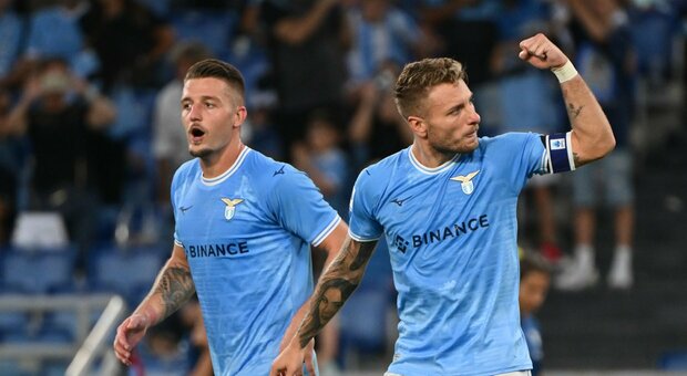 Lazio-Verona 2-0, Immobile di testa e Luis Alberto allo scadere regalano i tre punti a Sarri