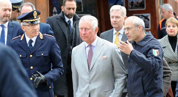 Il principe Carlo è guarito dal virus: «Finito l'isolamento, ora sta bene»