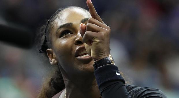 Serena Williams furiosa contro l'arbitro: «Ladro». E perde la finale
