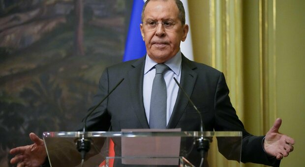 Lavrov: «Italia in prima fila contro la Russia. Guerra nucleare? Non avrebbe vincitori»