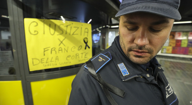 Vigilante ucciso, fermati 3 minorenni La moglie: «Giustizia per Franco»