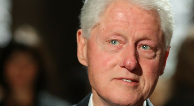 Bill Clinton, come sta l'ex presidente Usa: dimissioni attese in giornata. «Il peggio è passato»