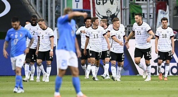Italia, tracollo in Germania: azzurri umiliati 5-2. Gol-record di Gnonto