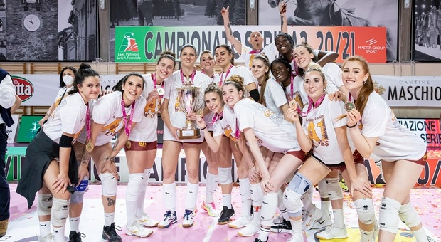 La Roma volley femminile conquista la A1, il dg Mignemi: "Un sogno. E ora pronti a sbarcare al PalaLottomatica"