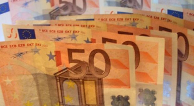 Banconote false in aumento, specie quelle da 20 e 50 euro