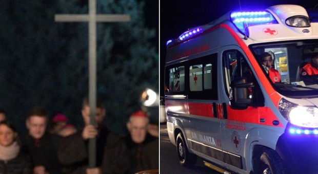 Cade un palo durante la via Crucis: paura a Palermo, ferita una donna