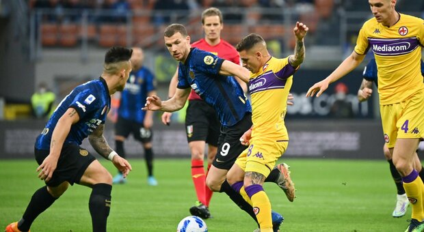 L'Inter sbatte contro la Fiorentina: altro pareggio 1-1. A Torreira risponde Dumfries