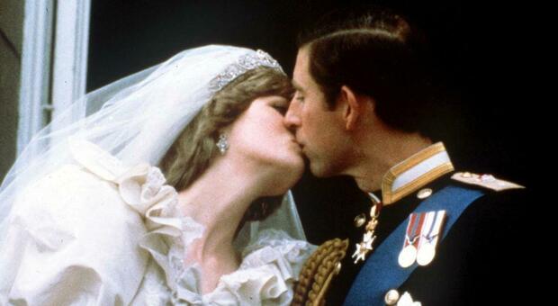 Lady Diana, le sue lettere vendute all'asta: «Il divorzio da Carlo? Se avessi saputo...»