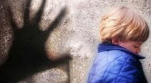 Arezzo, abusi su 22 bimbi dell'asilo. Accusato il bidello: "Sono innocente"