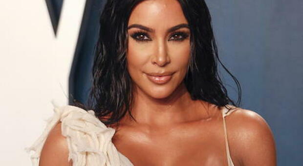 Kardashian addio, Kim annuncia la fine della serie, ma è in arrivo un nuovo progetto streaming. Record di venti stagioni in quindici anni