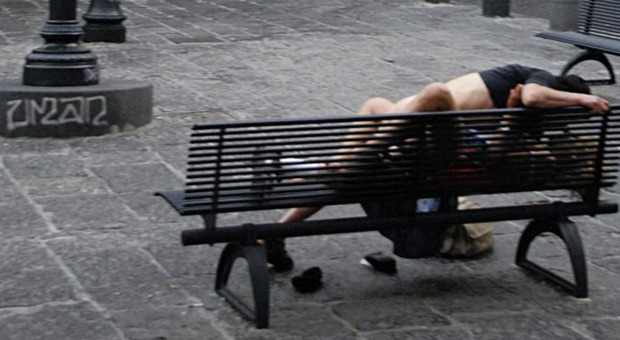 Fanno sesso in strada a Bologna: amanti focosi denunciati. È il secondo caso in pochi giorni