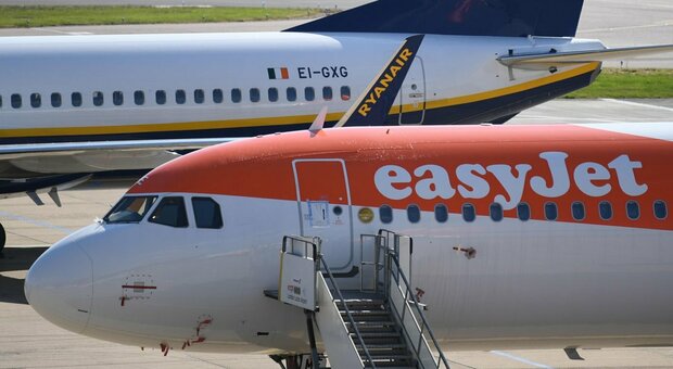Easyjet, voli cancellati: problemi in tutta Europa, disagi anche in Italia