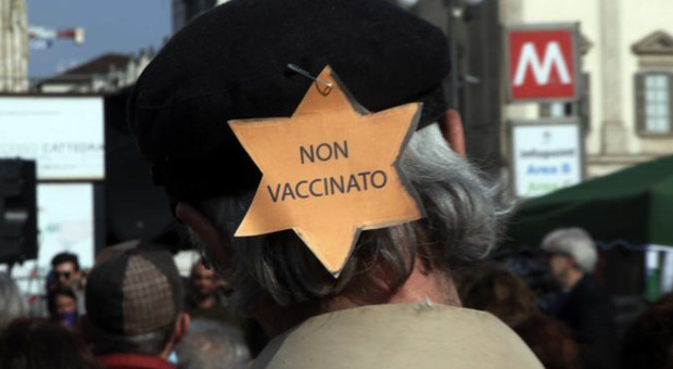 «Nessuna istruzione per chi non si è vaccinato contro il covid»: l'ordinanza del sindaco di Washington