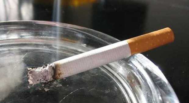 Fumo killer, la sigaretta collegata ai decessi in 12 diversi tipi di tumore
