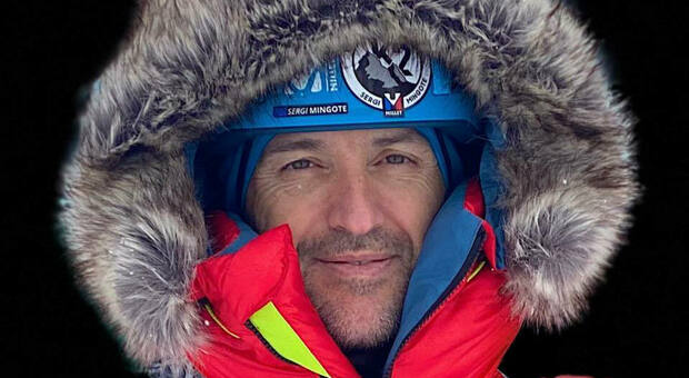 Morto l'alpinista Sergi Mingote: è precipitato sul K2. Era impegnato nella discesa