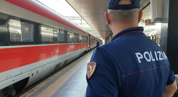 Presa la bosniaca che razziava i viaggiatori in Stazione Centrale: doveva scontare 12 anni