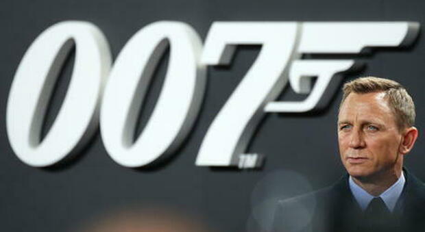 James Bond, il nuovo 007 sarà una donna? La produttrice frena: «È un ruolo da uomo»