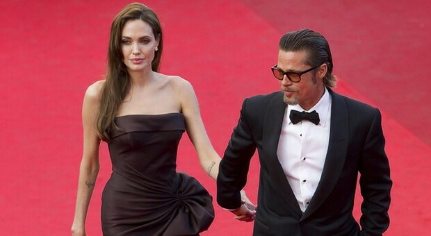 Angelina Jolie svela il motivo del divorzio da Brad Pitt: «Una questione di diritti umani». A cosa si riferisce