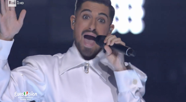 Eurovision, Cristiano Malgioglio rivela: «Andrò in Israele per il matrimonio del cantante Michael»
