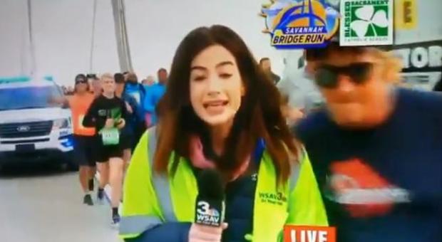 Giornalista palpeggiata durante la maratona, atleta radiato a vita VIDEO