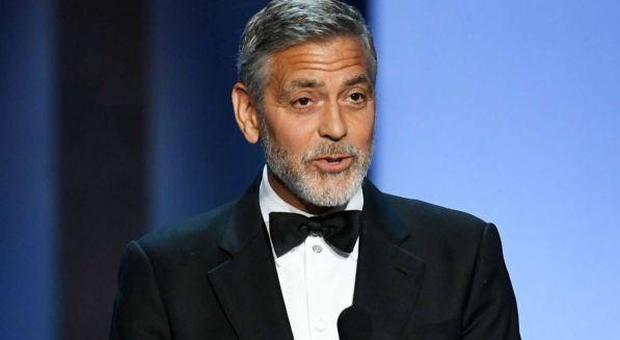 George Clooney pazzo per il pecorino sardo: ne spedisce 32 chili a Los Angeles