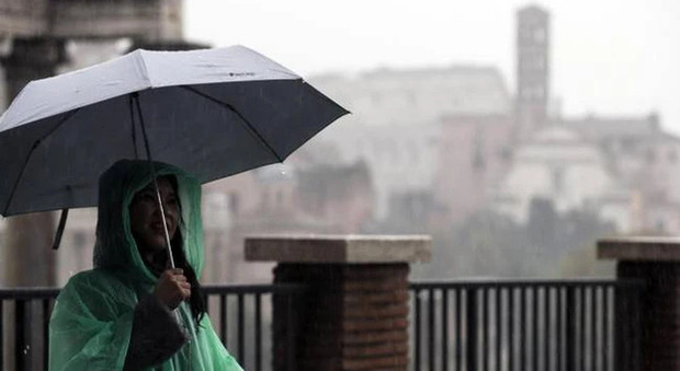 Da lunedì l'Italia vede giallo e riaprono i ristoranti all'aperto: ma arriva la pioggia