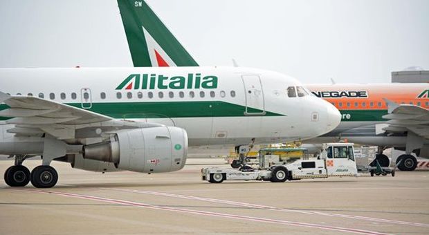 Alitalia, fonti Mise: nessun rinvio, il termine resta il 15 luglio