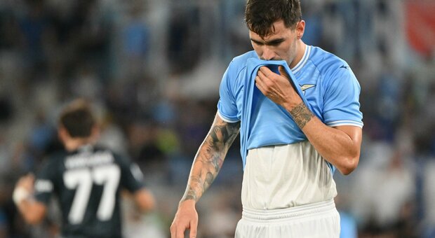 La Lazio cade all'Olimpico: il Napoli vince 2-1 con i gol di Kim e Kvaratskhelia. A Sarri non basta Zaccagni
