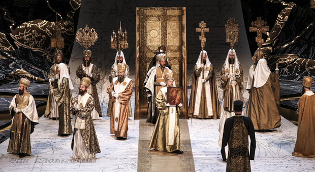 Teatro alla Scala, Boris Godunov: ritorna la Cena di Gala dopo la Prima, ecco chi cucinerà