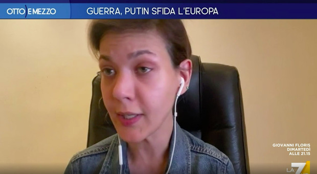 «Sono stata a Mariupol, non è guerra»: le parole incredibili della giornalista russa da Lilli Gruber