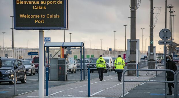Gran Bretagna: Sergio, turista italiano, fermato sette ore e respinto al confine. «Mi hanno trattato come un criminale»