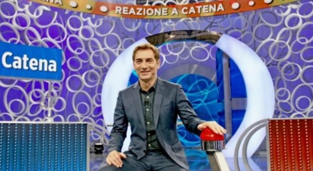 Ascolti Tv 23 giugno 2019, è Marco Liorni il campione della domenica