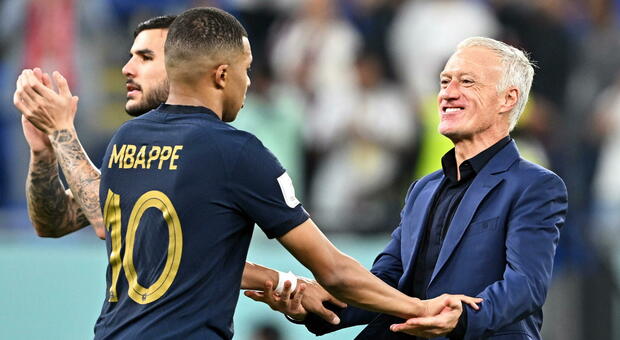 Francia-Danimarca 2-1, la doppietta di Mbappé porta i bleus agli ottavi