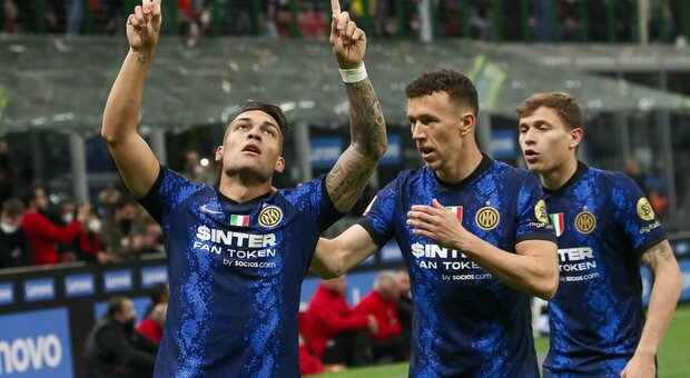 Inter in finale di Coppa Italia: 3-0 al Milan, decide un super Lautaro Martinez