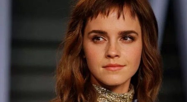 Emma Watson, tatuaggio in favore del movimento Time's Up: ma la scritta è sbagliata