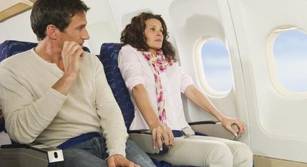 Viaggiare in aereo è un incubo? Ecco come combattere ansia e nausea