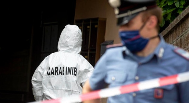 Roma, coppia trovata morta in camera da letto: cadaveri in avanzato stato di decomposizione