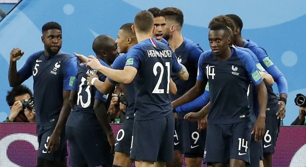 Francia-Belgio 1-0 Umtiti porta i Bleus in finale, la terza della storia per i transalpini