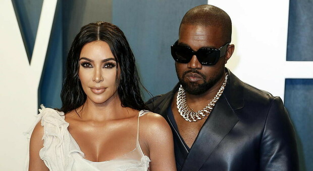 Kim Kardashian pianifica il divorzio da Kanye West: colpa delle frasi anti-aborto e del lockdown